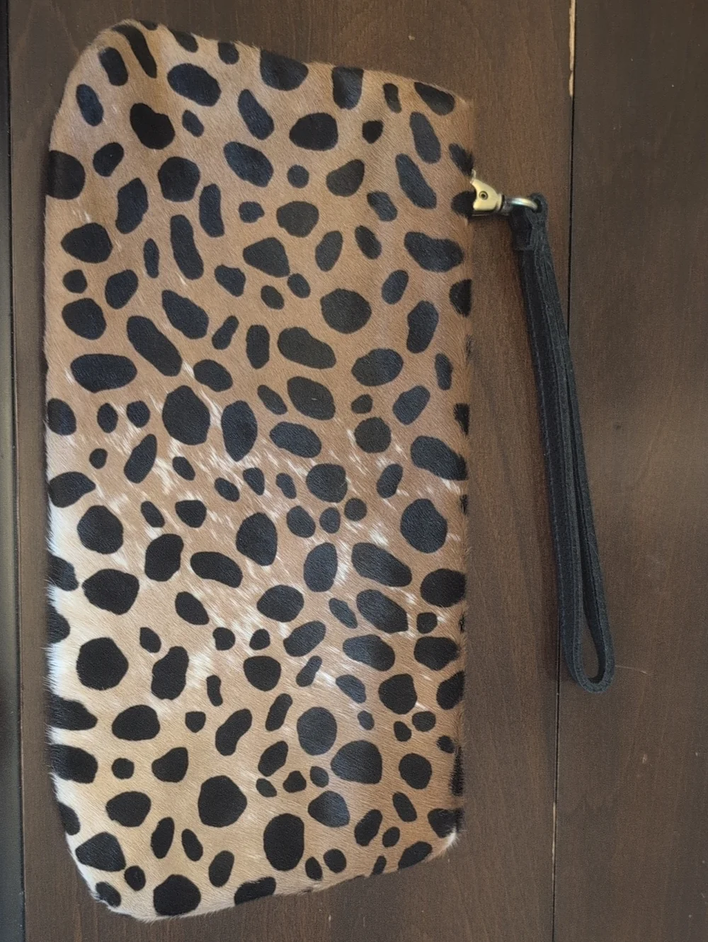 Molly G - Leopard Print Wristlet Clutch - Black and Tan